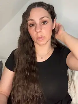 Loella-Rose online show from 04.28.26