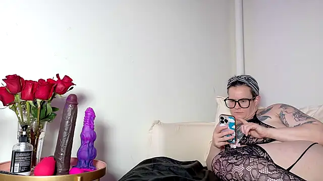 quinnmariexo online show from 02.19.26