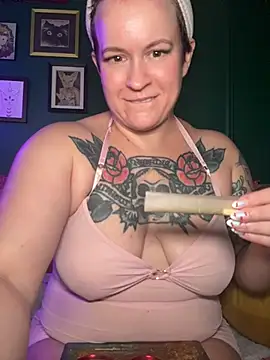 quinnmariexo online show from 07.23.26