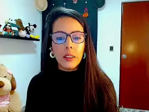 Snapshot of ella_peck chatting on 12.02.24 ella peck online show from 12.02.24