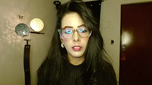 Snapshot of ella_peck chatting on 09.11.25 ella peck online show from 09.11.25