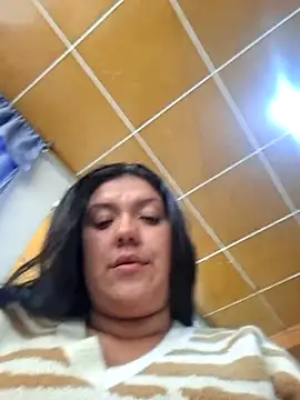 Sophie-hatter online show from 12.04.25