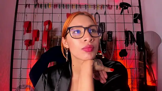 charrlotte quinn online show from 02.14.25