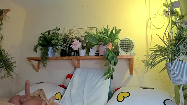 Snapshot of MiaaRose chatting on 01.16.25 MiaaRose online show from 01.16.25