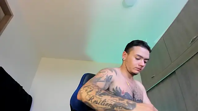 male pussy online show from 09.23.25