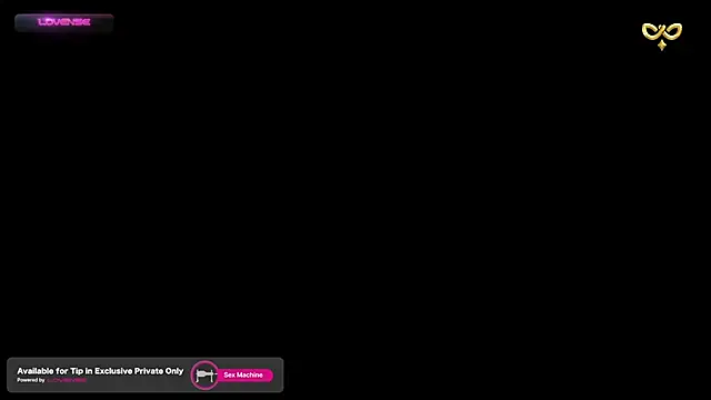 Snapshot of Tashaa chatting on 05.26.26 Tashaa online show from 05.26.26