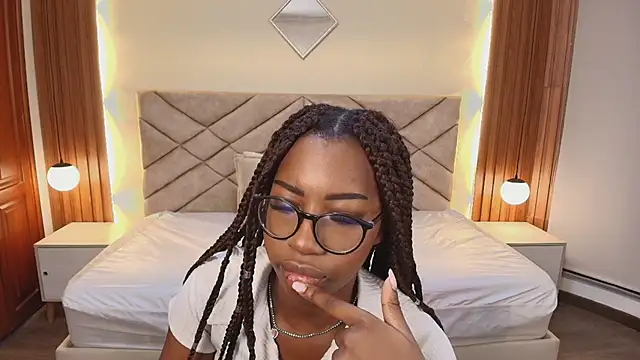 Raquel jones online show from 03.20.26