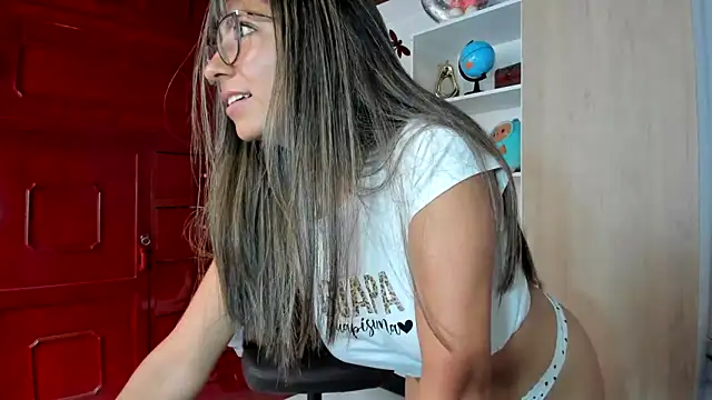 Isabellaa22 1 online show from 06.04.26