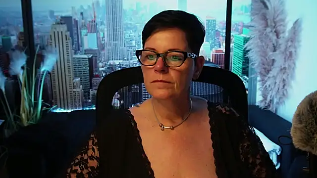 ninarandmann online show from 11.15.25