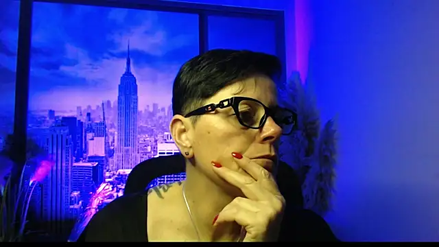 ninarandmann online show from 11.25.25