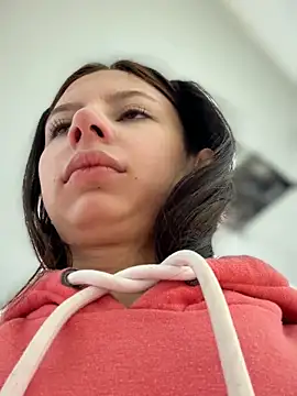 Bonniepark online show from 10.27.25