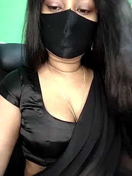 Idhika Paul online show from 03.09.26