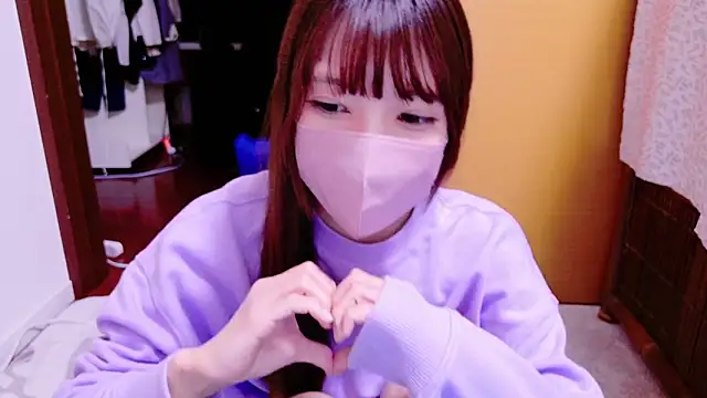 Snapshot of Naachan_ chatting on 12.10.24 Naachan  online show from 12.10.24