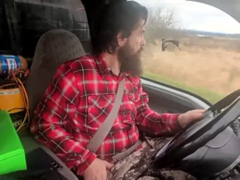 Armyexhibitionistvet online show from 01.10.26