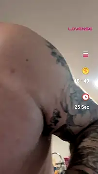 Snapshot of Armyexhibitionistvet chatting on 07.04.26 Armyexhibitionistvet online show from 07.04.26