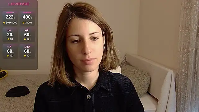 Snapshot of _blackgem chatting on 10.25.25 blackgem online show from 10.25.25