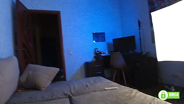 Alice-Green online show from 02.18.25