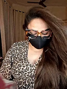 Snapshot of SEXY-Sardarni chatting on 04.29.26 SEXY-Sardarni online show from 04.29.26
