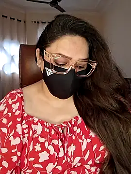 Snapshot of SEXY-Sardarni chatting on 05.17.26 SEXY-Sardarni online show from 05.17.26