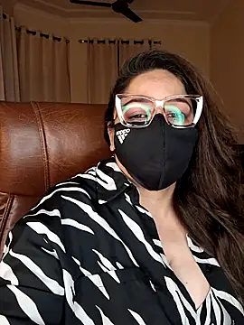 Snapshot of SEXY-Sardarni chatting on 05.18.26 SEXY-Sardarni online show from 05.18.26