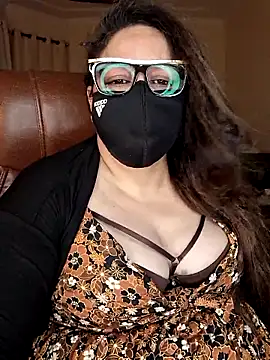 Snapshot of SEXY-Sardarni chatting on 05.23.26 SEXY-Sardarni online show from 05.23.26