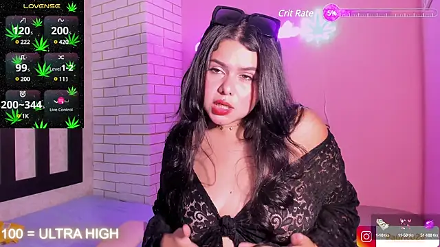 Snapshot of Putipaula3 chatting on 02.01.25 Putipaula3 online show from 02.01.25