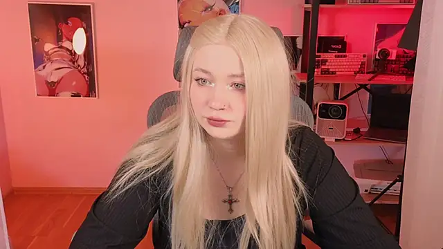 carolina elf online show from 04.07.26