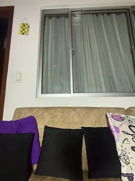 xenia golden online show from 04.03.26