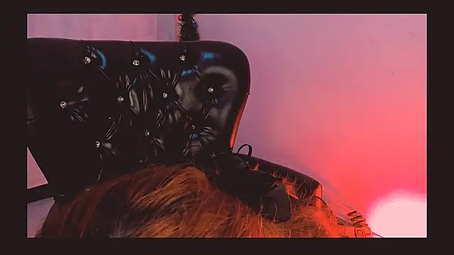 Snapshot of Samanta_cutee chatting on 03.16.25 Samanta cutee online show from 03.16.25