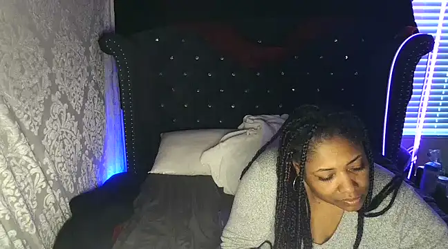 msyvette1970xh online show from 12.13.24