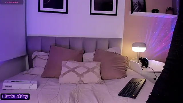 Violetta Nur online show from 11.29.25