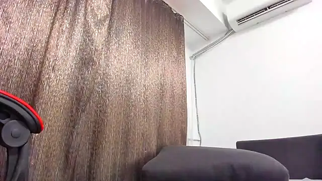 EmmaStward online show from 02.04.26