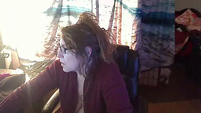 Snapshot of Ireallysquirt chatting on 01.23.25 Ireallysquirt online show from 01.23.25