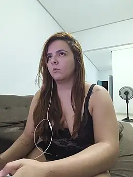 Bruninha Hot10 online show from 06.07.26