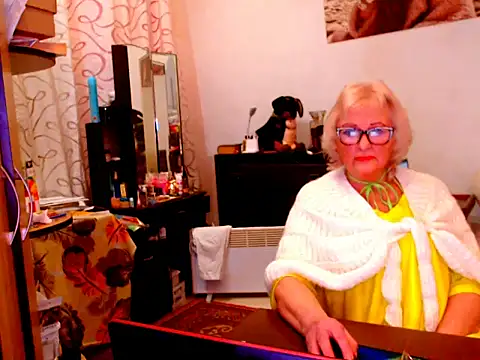 Snapshot of Natali7634 chatting on 02.15.25 Natali7634 online show from 02.15.25