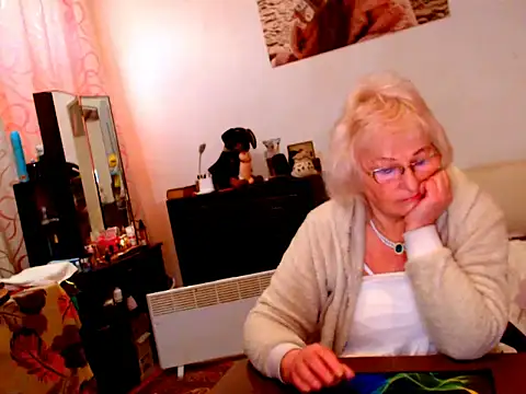 Snapshot of Natali7634 chatting on 02.21.25 Natali7634 online show from 02.21.25