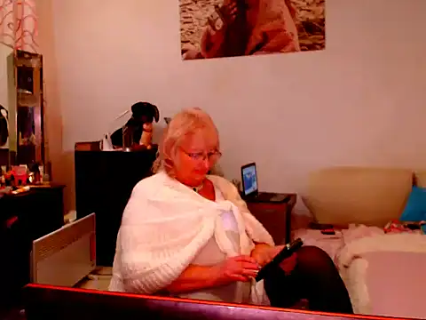 Snapshot of Natali7634 chatting on 02.27.25 Natali7634 online show from 02.27.25