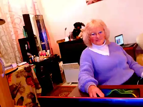 Snapshot of Natali7634 chatting on 03.14.25 Natali7634 online show from 03.14.25