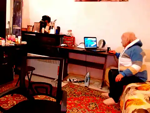Snapshot of Natali7634 chatting on 03.17.25 Natali7634 online show from 03.17.25