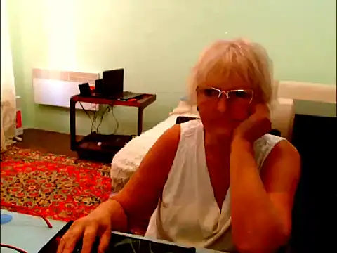 Snapshot of Natali7634 chatting on 09.15.25 Natali7634 online show from 09.15.25