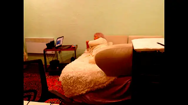 Snapshot of Natali7634 chatting on 09.27.25 Natali7634 online show from 09.27.25