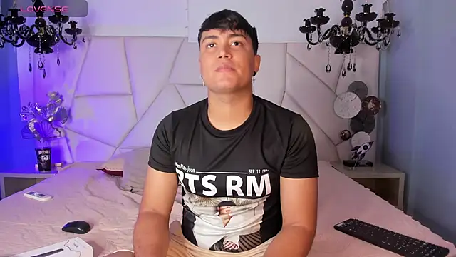 Angel Brown1  online show from 12.07.24