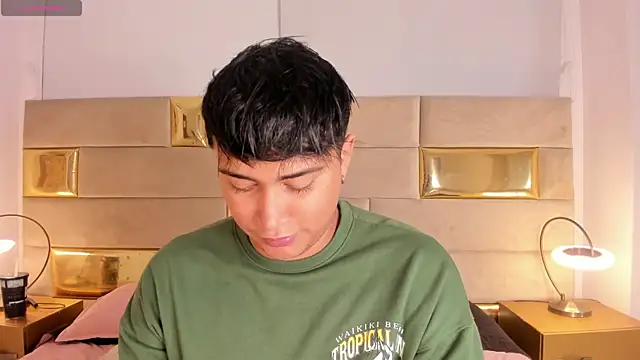 Angel Brown1  online show from 01.05.25