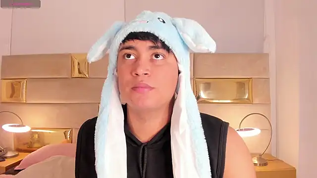 Angel Brown1  online show from 01.06.25