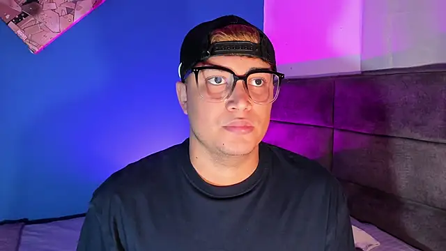 Angel Brown1  online show from 03.14.25