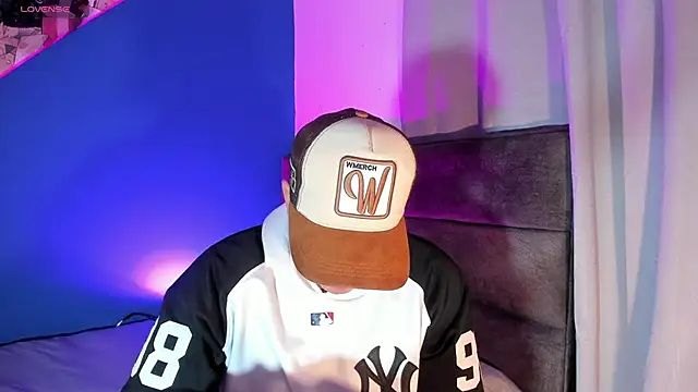 Angel Brown1  online show from 03.17.25