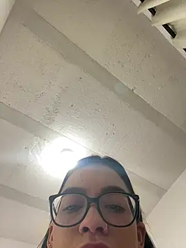 lulu kis online show from 04.02.26