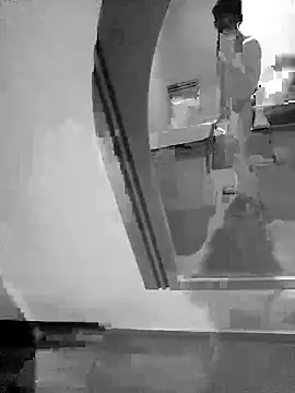 Snapshot of Jerryhottt chatting on 09.28.25 Jerryhottt online show from 09.28.25