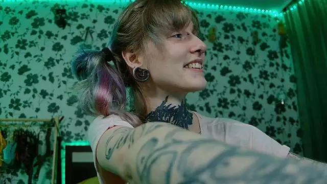 Littlespacemouse online show from 09.21.25