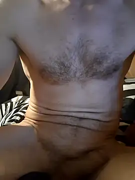 Snapshot of benjaminbutton69 chatting on 10.12.25 benjaminbutton69 online show from 10.12.25